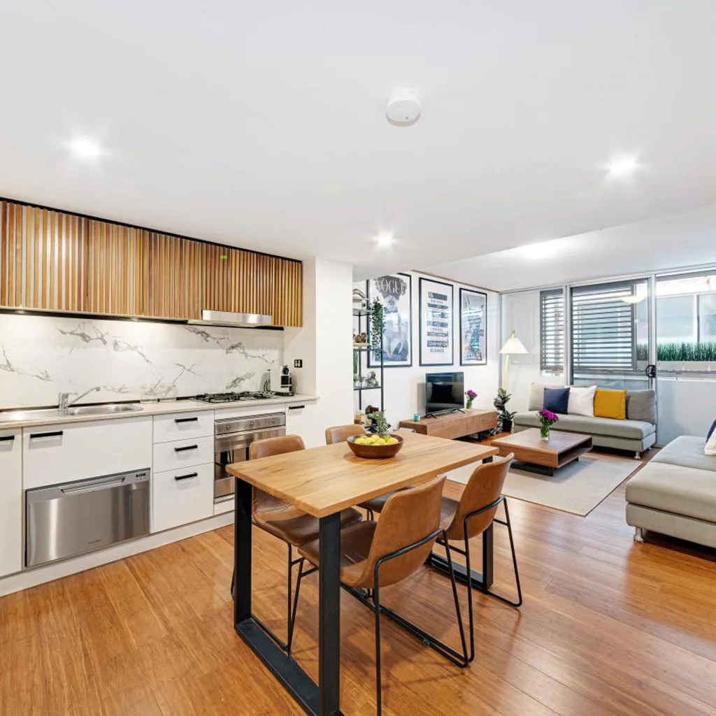 Photograph of DREWS CBD Central Haven 3 min to Oxford St