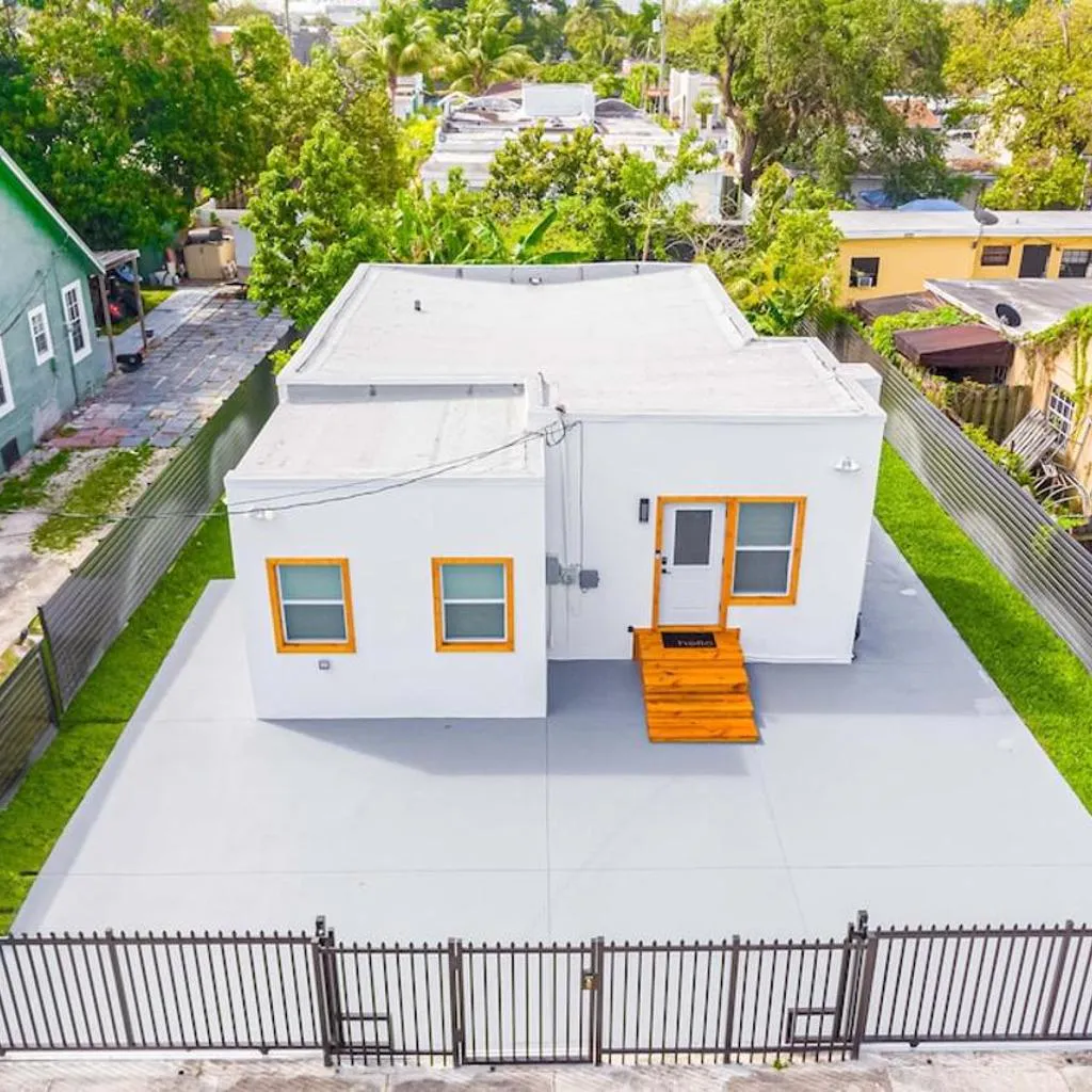 Photograph of Luxury Miami Home minutes to Wynwood & Downtown