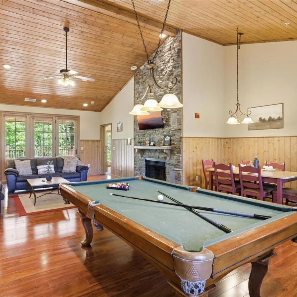 Photograph of Serenity Ridge 322 - Pool TablePatioPool Access