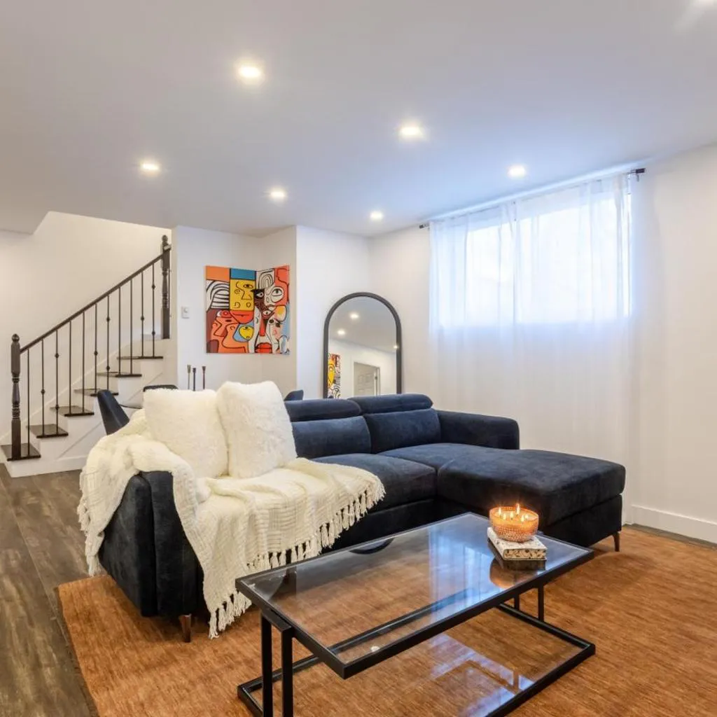 Photograph of Chic City Hideaway, Vibrant Heart of Montreal