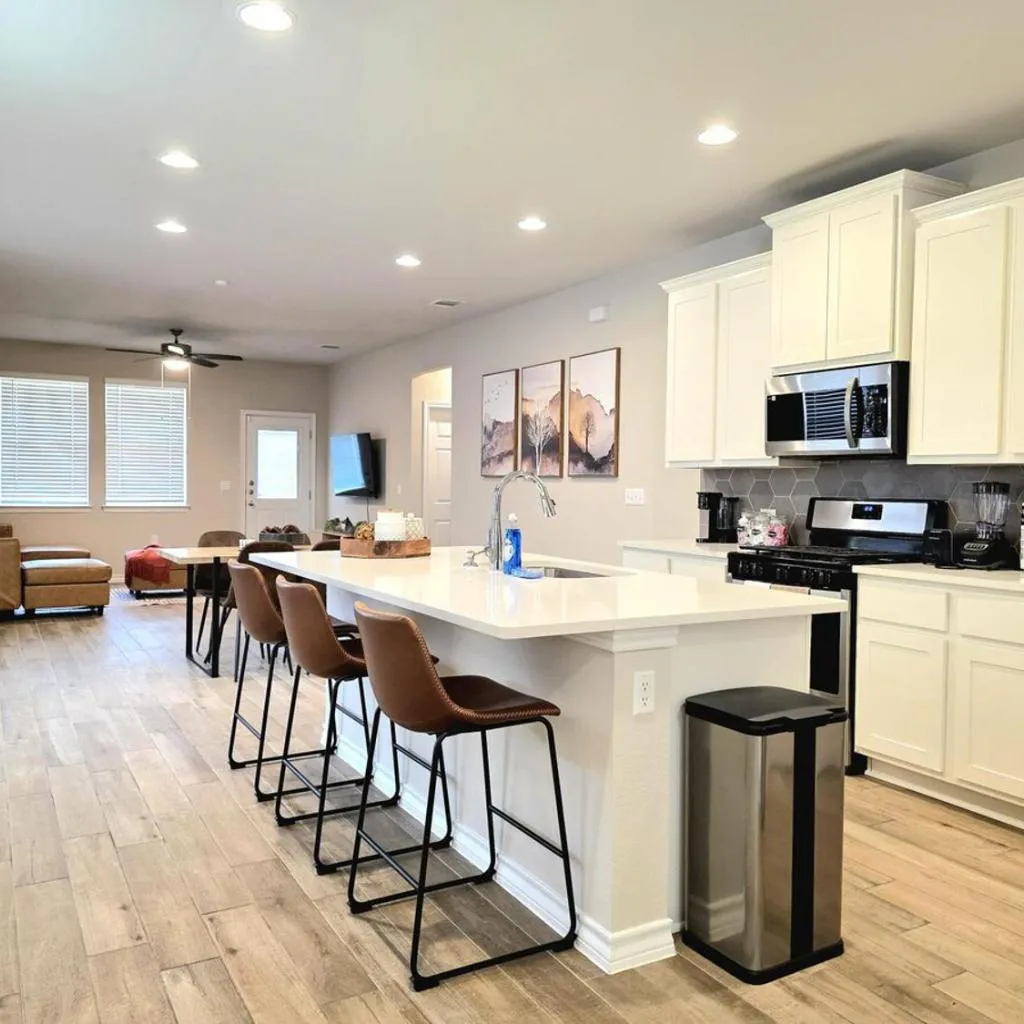 Photograph of Austin House w Pool! by Airport, Tesla, and more!
