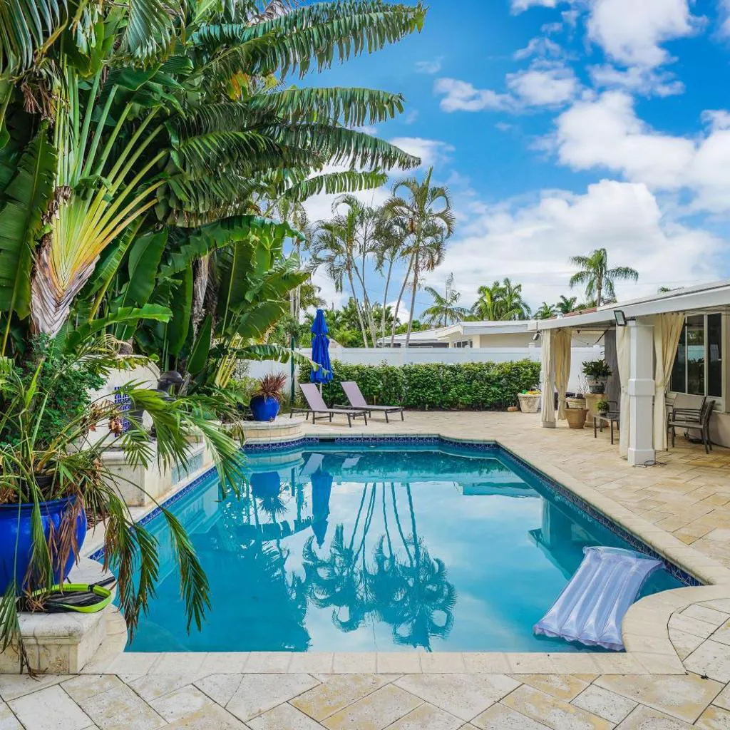 Photograph of Dolphin Retreat - 4 Bedrooms House with Private Pool