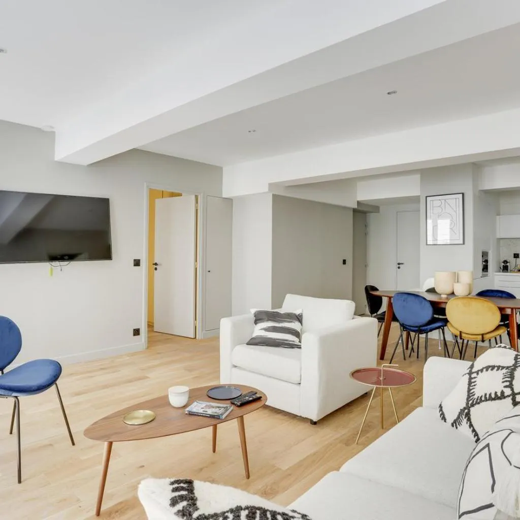 Photograph of 169 Suite W - Élégant Appartement à Paris