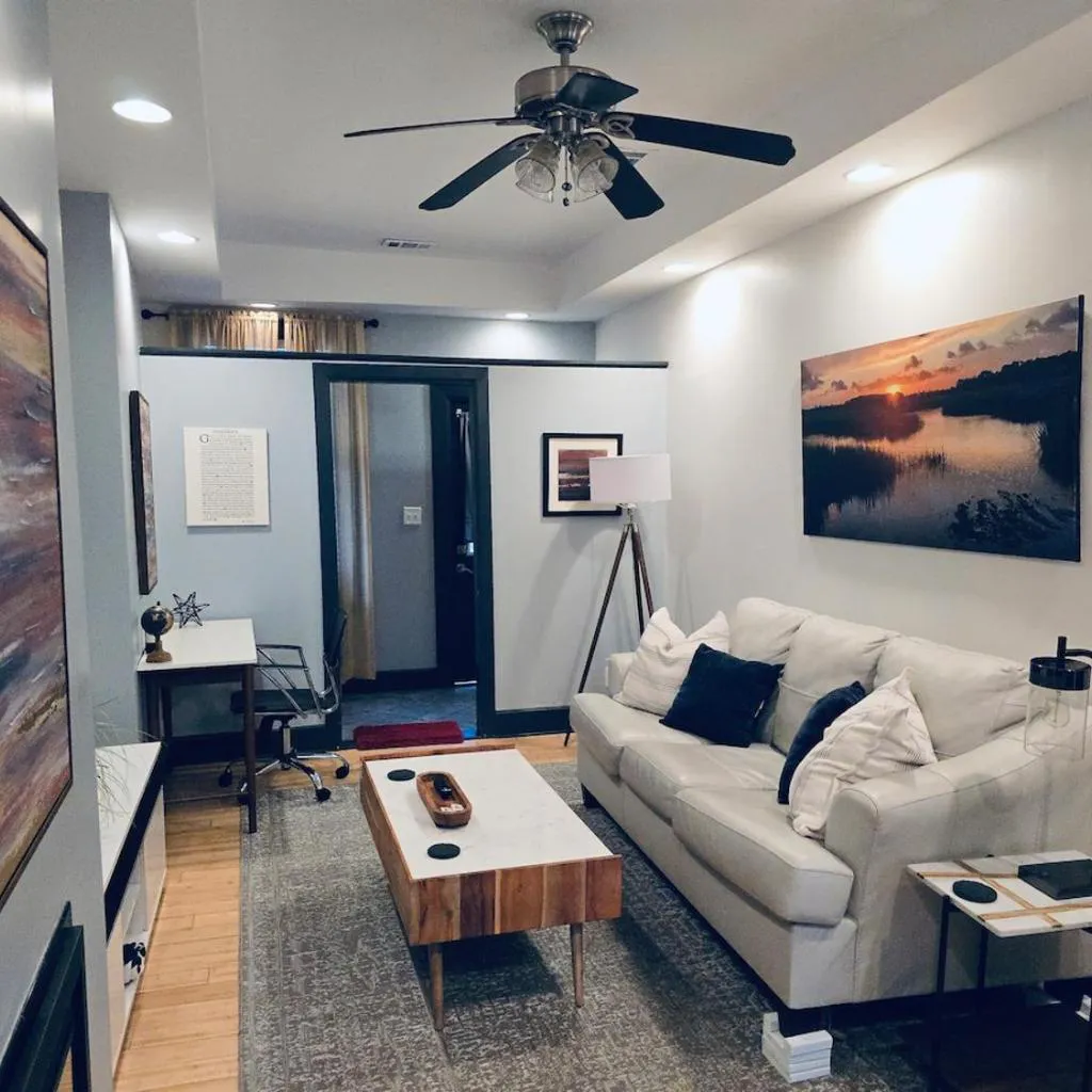 Photograph of Awesome Downtown Condo with Pool!