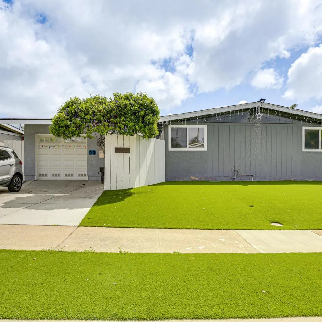 Photograph of 6 Mi to Pacific Beach: Pet-Friendly San Diego Home