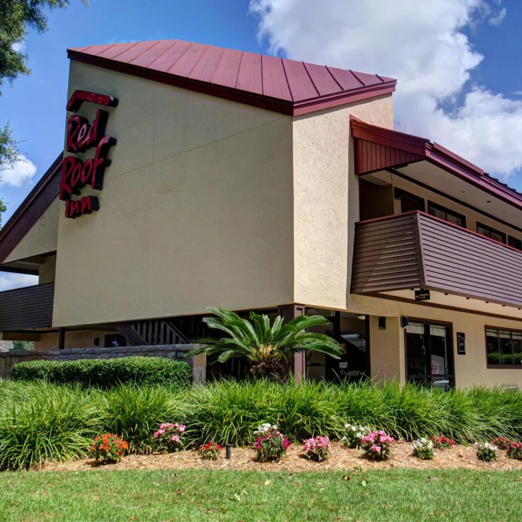 Photograph of Red Roof Inn Pensacola - I-10 at Davis Highway