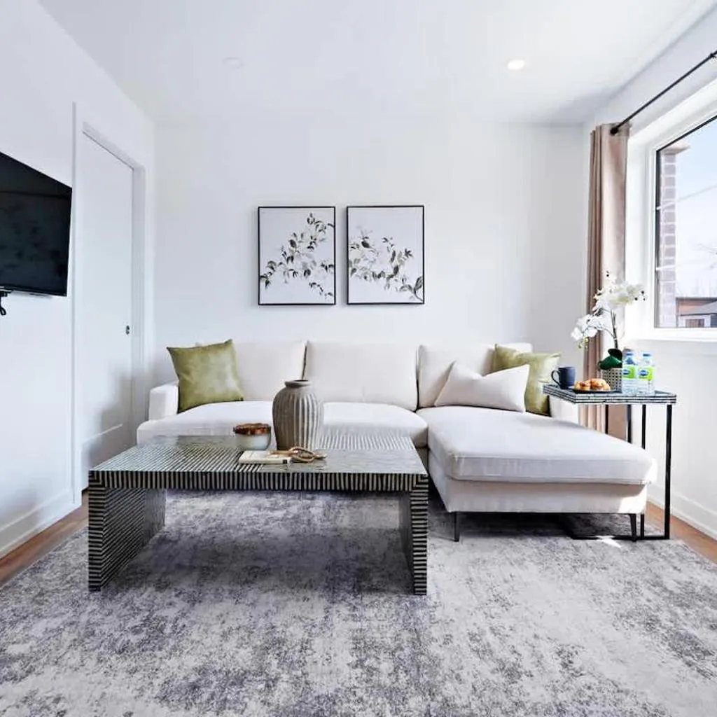 Photograph of 2-Bedroom Calm & Cozy Suite 7 Minutes to the Falls Parking Included