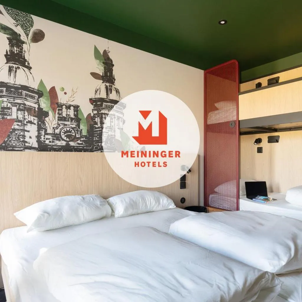 Photograph of MEININGER Hotel Edinburgh Haymarket