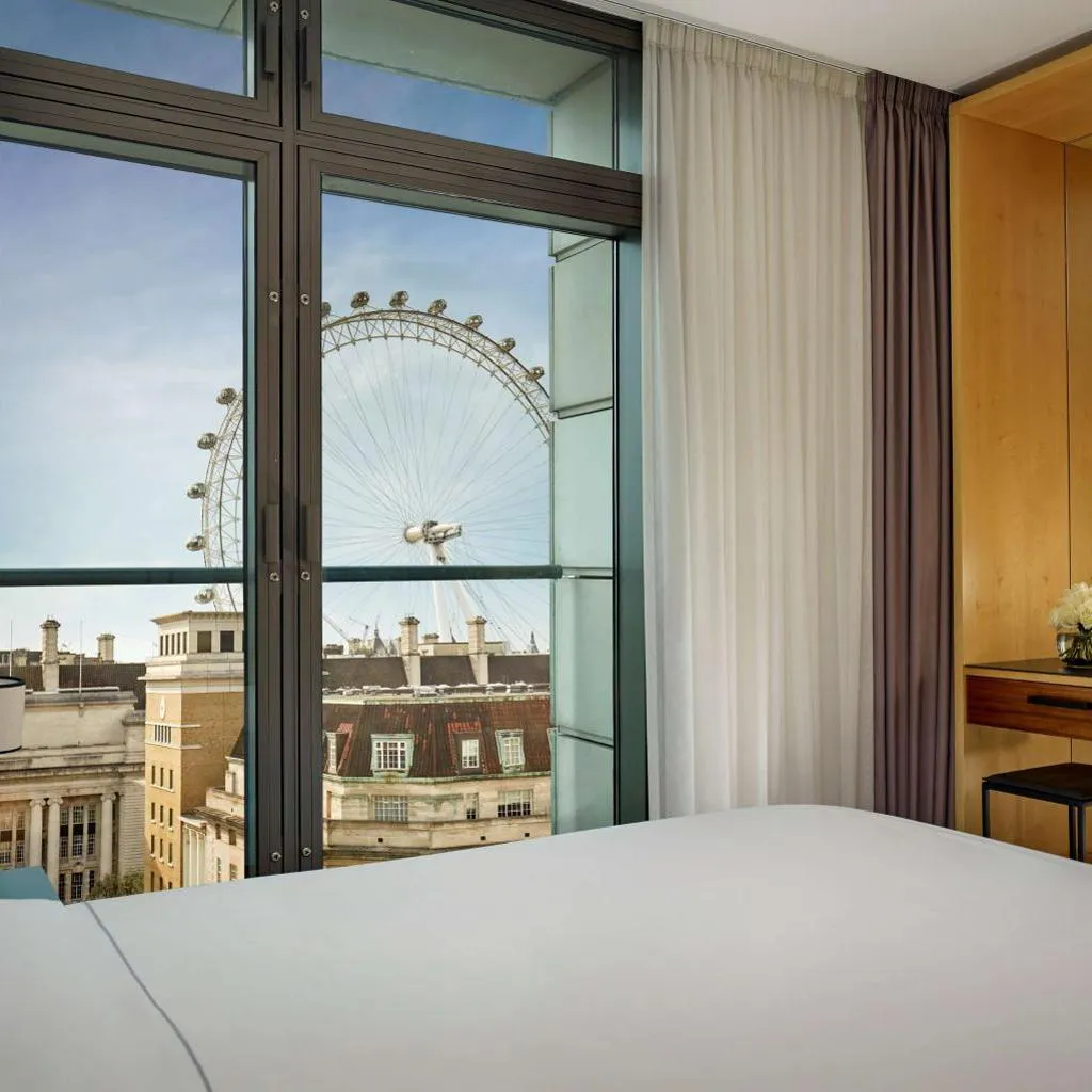 Photograph of Park Plaza County Hall London