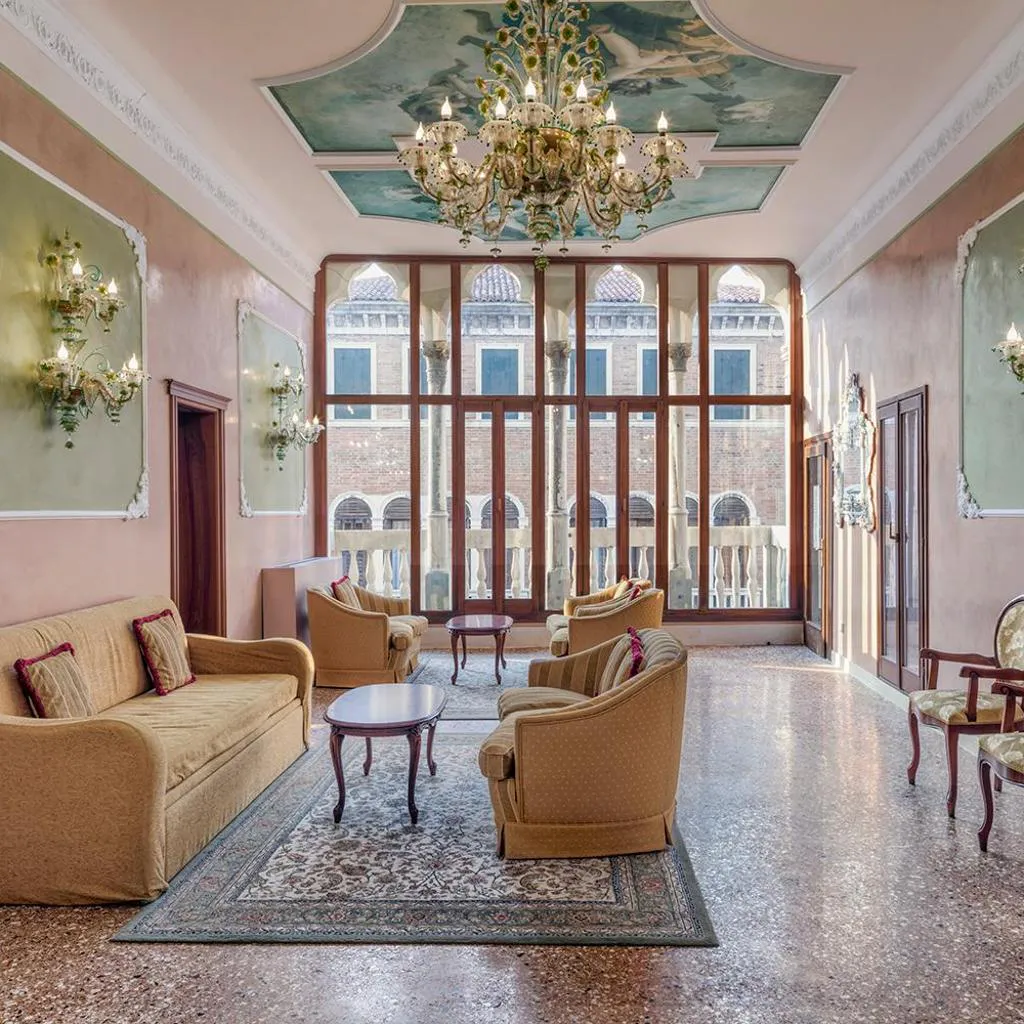 Photograph of Hotel Pausania