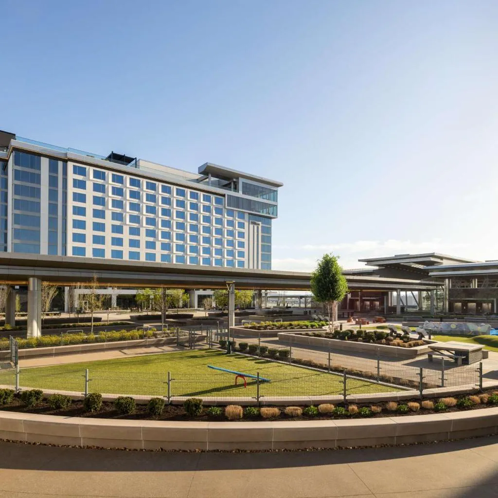 Photograph of Hilton BNA Nashville Airport Terminal
