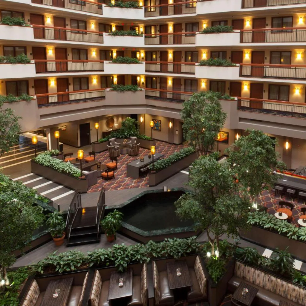 Photograph of Embassy Suites by Hilton Austin Arboretum