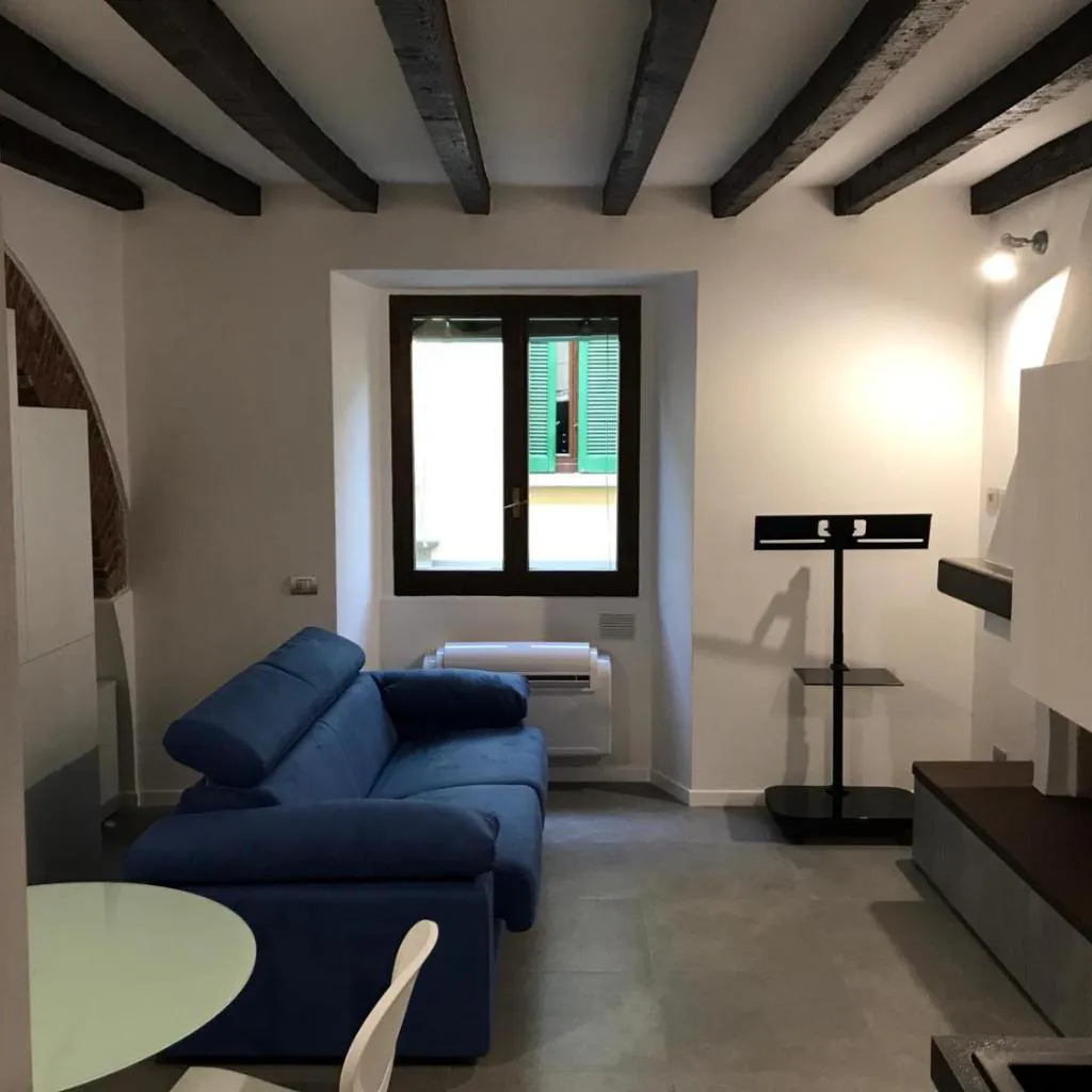 Photograph of Via Casale - Sweet home
