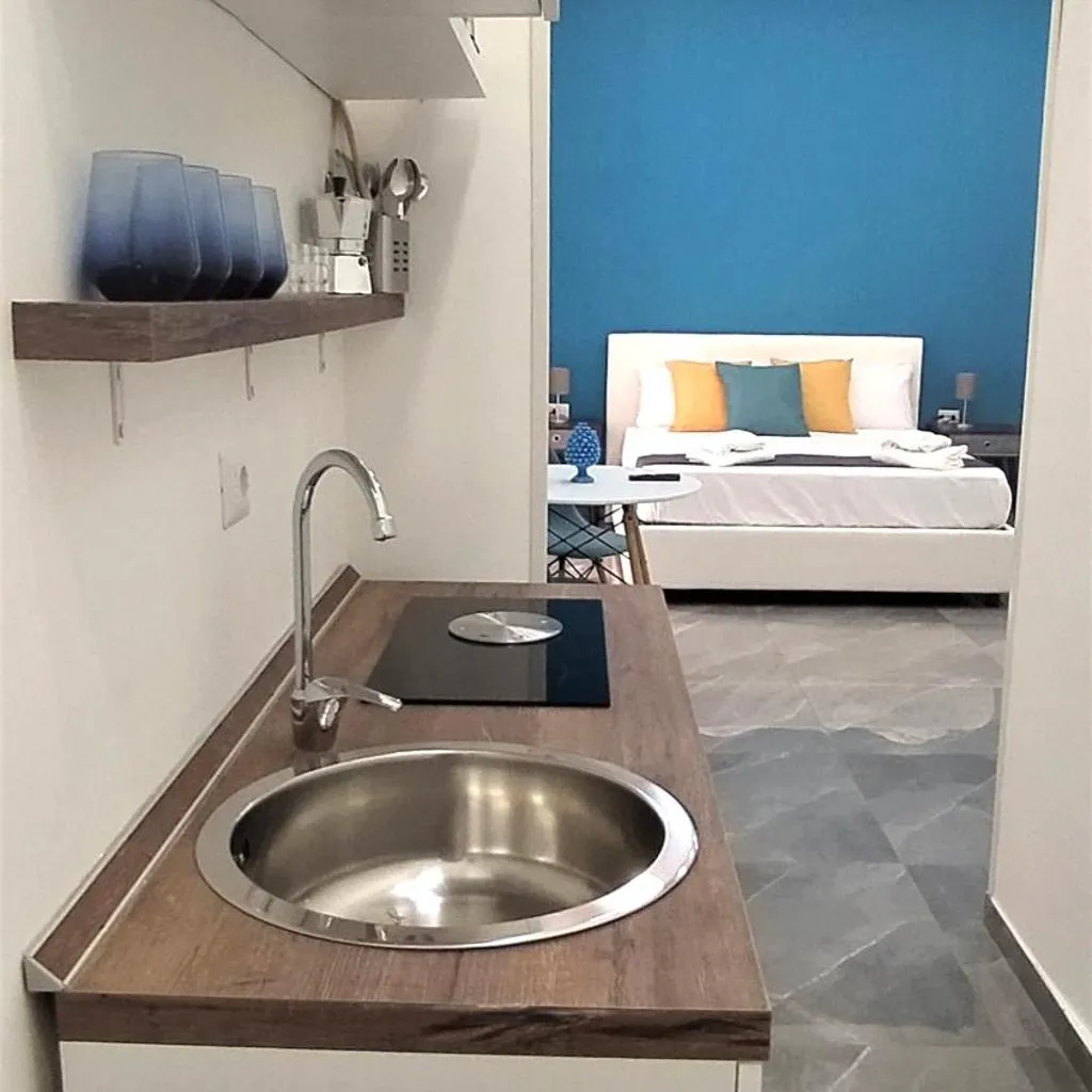 Photograph of TRACK 60 - PRIVATE ROOMS GARIBALDI