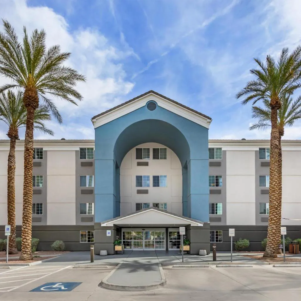 Photograph of Sonesta Simply Suites Las Vegas Convention Center