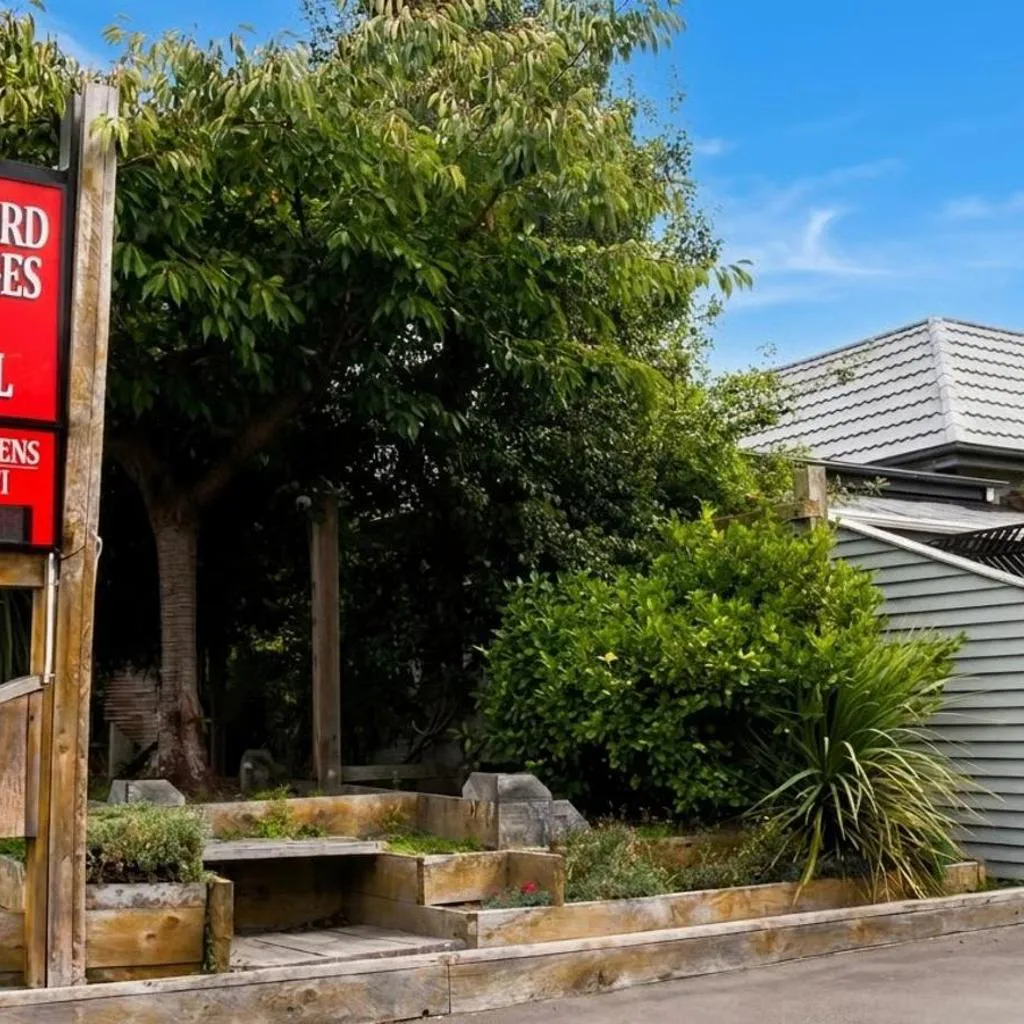 Photograph of Cranford Cottages and Motel