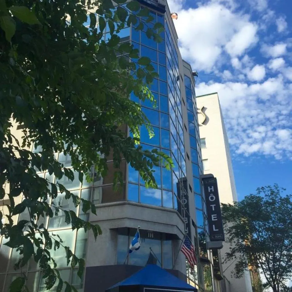 Photograph of Hotel Chrome Montreal Centre-Ville