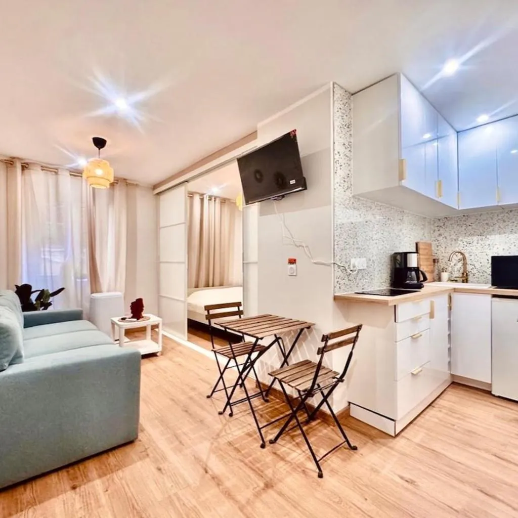 Photograph of Cozy apartment in the heart of Nice - 3 to 4 people