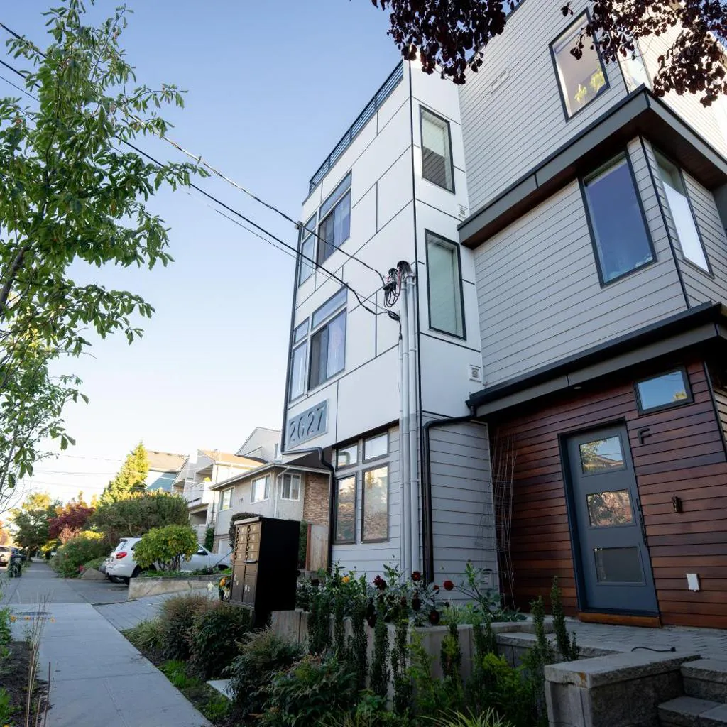 Photograph of Seattle Townhouse with Rooftop Deck in Ballard
