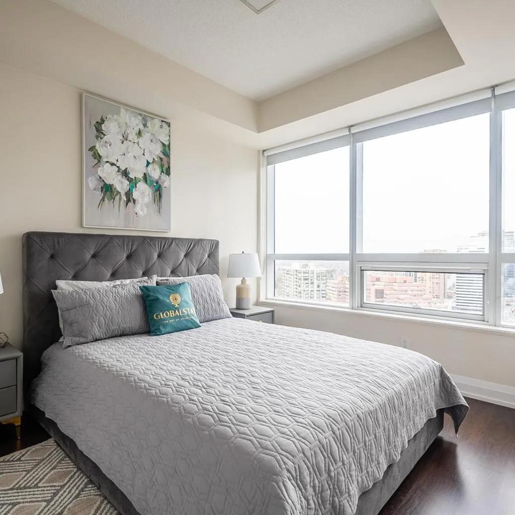 Photograph of Elegance In Peonies 1 Bedroom Condo 23 Floor Free parking in Downtown Toronto