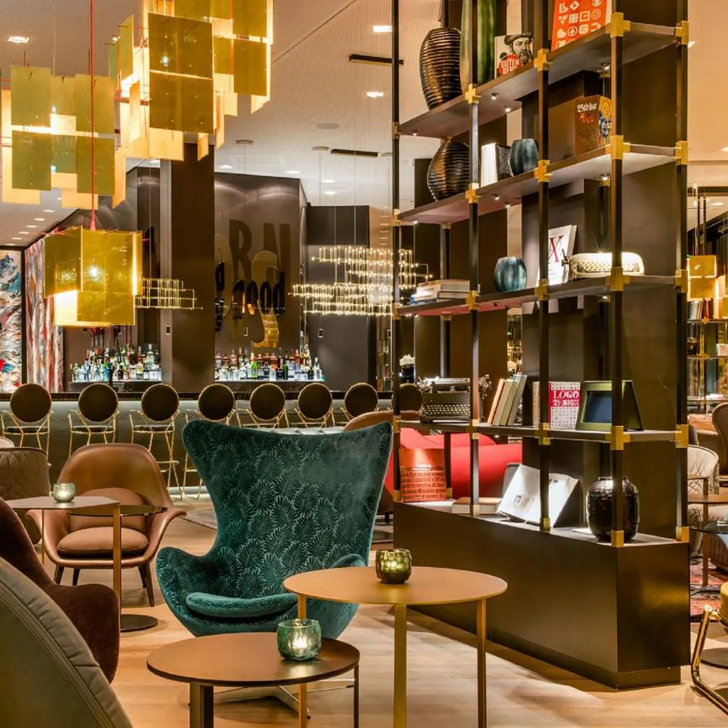 Photograph of Motel One Frankfurt-Römer