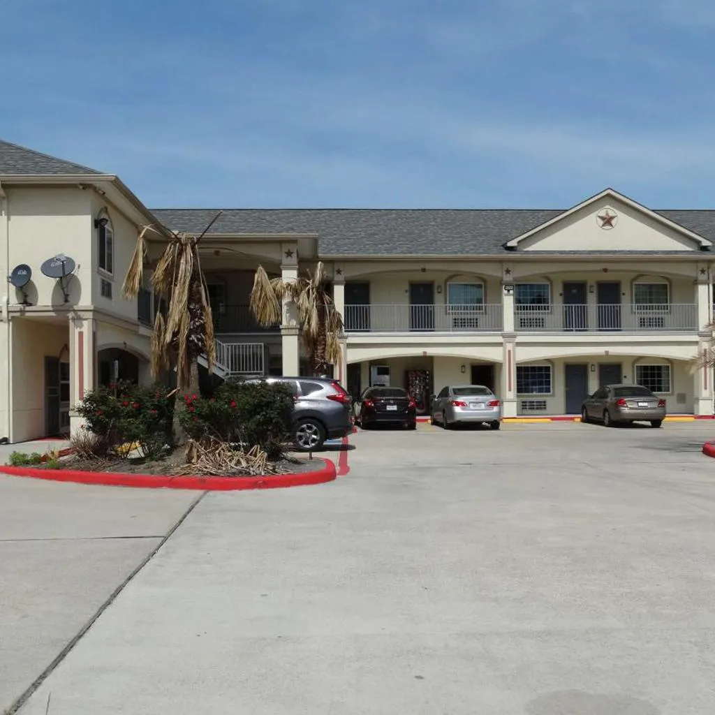 Photograph of Motel 6 Houston, TX – Willowbrook Mall