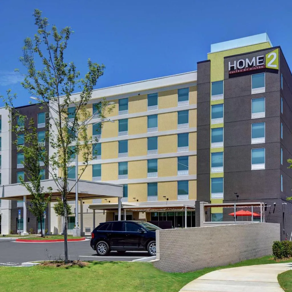 Photograph of Home2 Suites by Hilton Atlanta Airport North