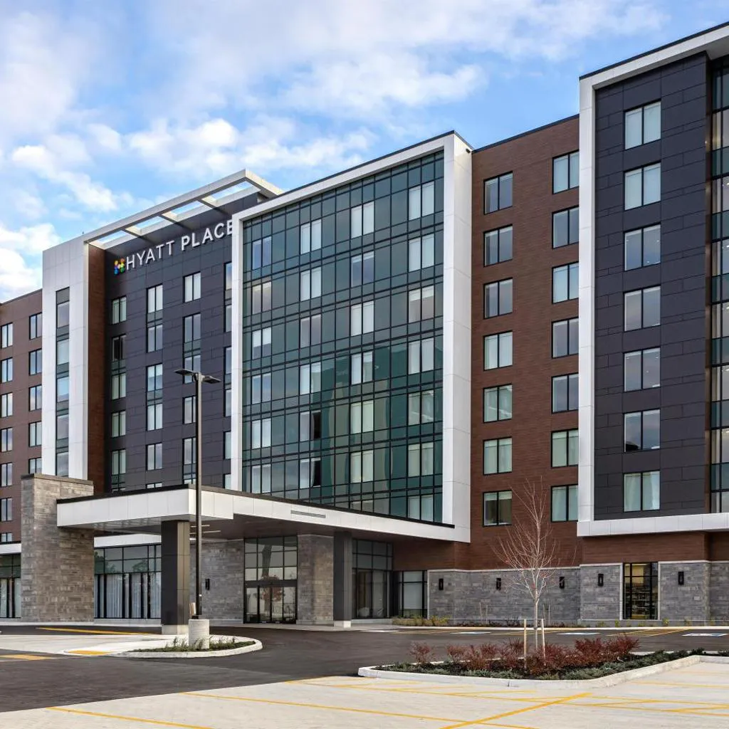 Photograph of Hyatt Place Toronto Airport