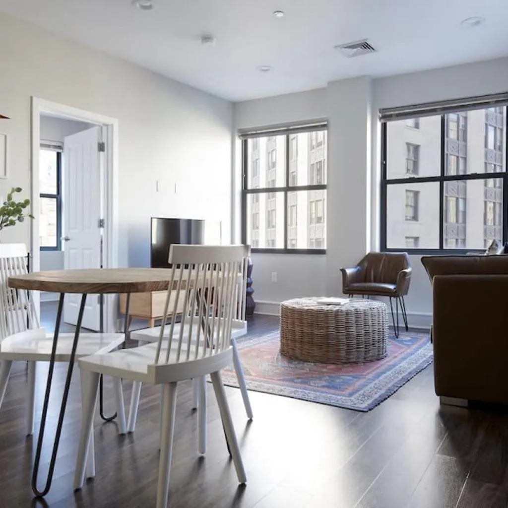Photograph of Warm 1BR in Boston FIDI Close to Everything