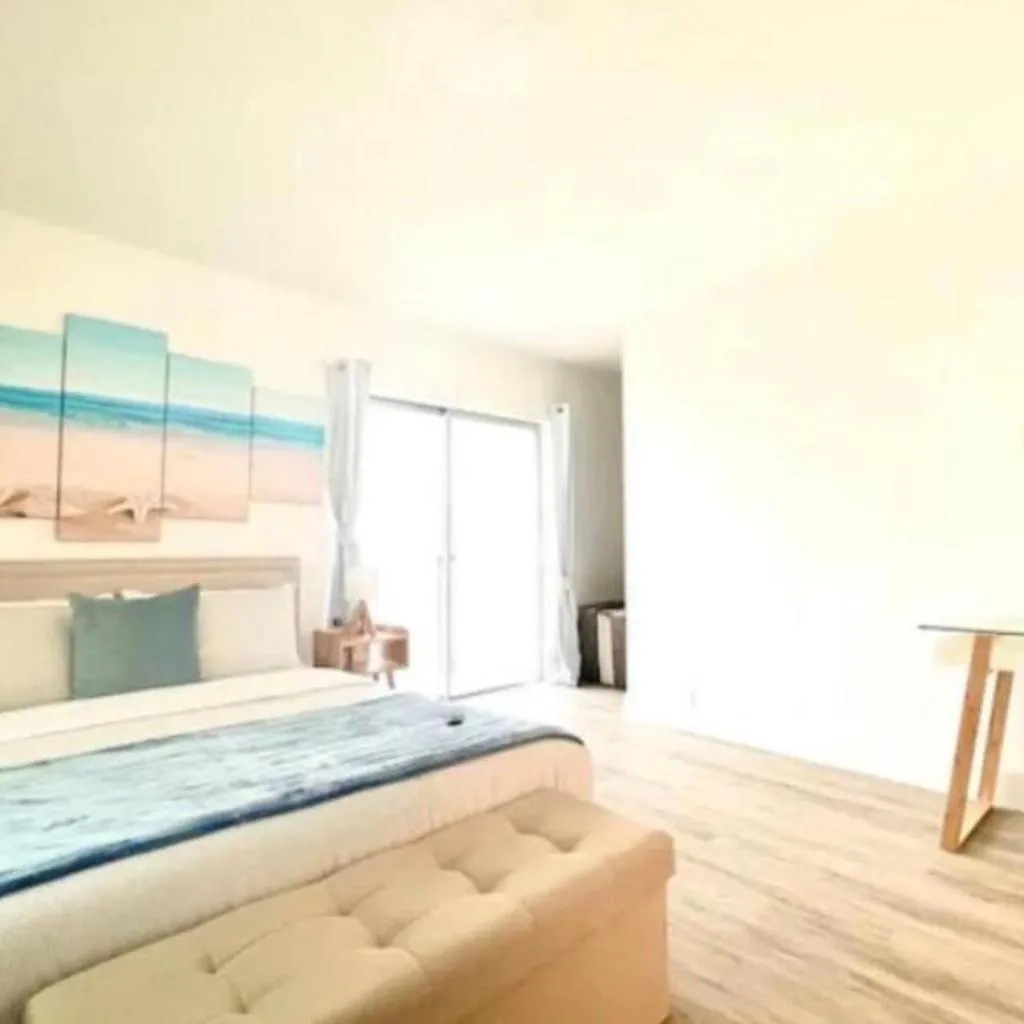 Photograph of EcoStays Comfort Apartment Near Miami Airport 201