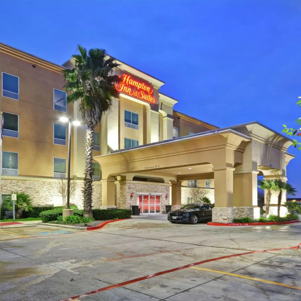 Photograph of Hampton Inn & Suites San Antonio/Northeast I-35