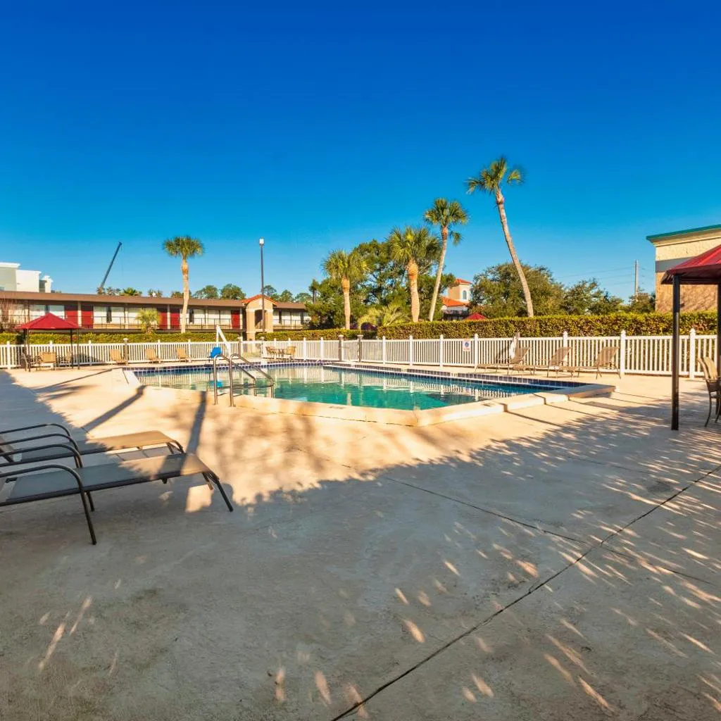 Photograph of Red Roof Inn PLUS+ St. Augustine
