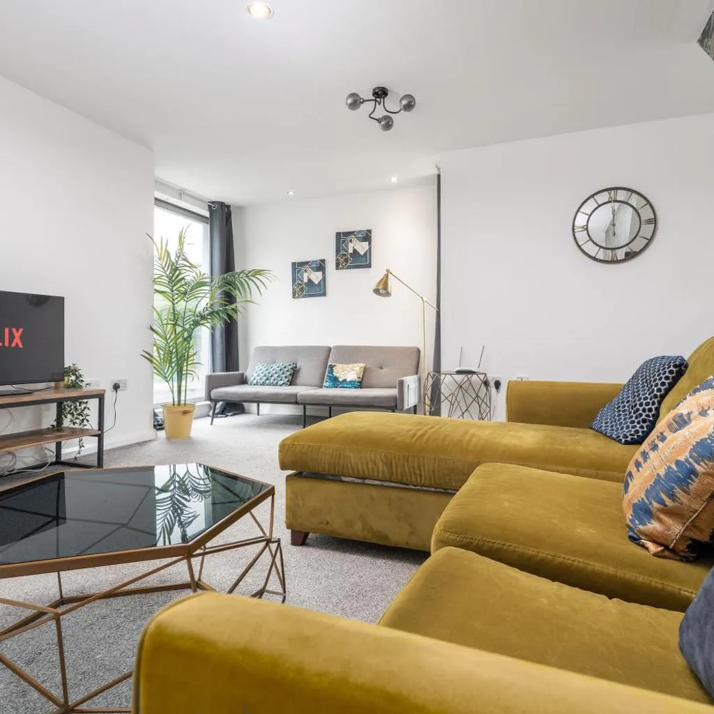 Photograph of Distinct Home with Parking - Coop - Etihad