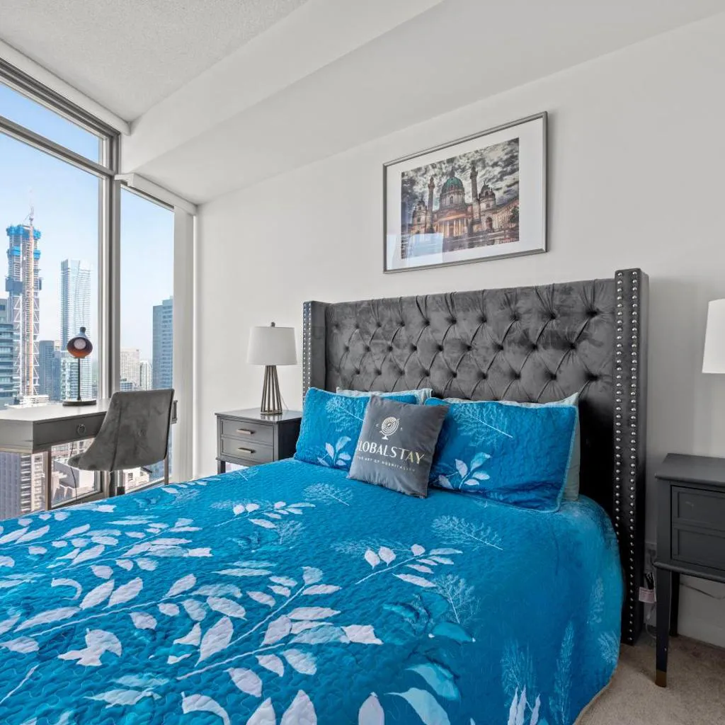 Photograph of Magnificent 1 Bd High floor view Downtown Toronto