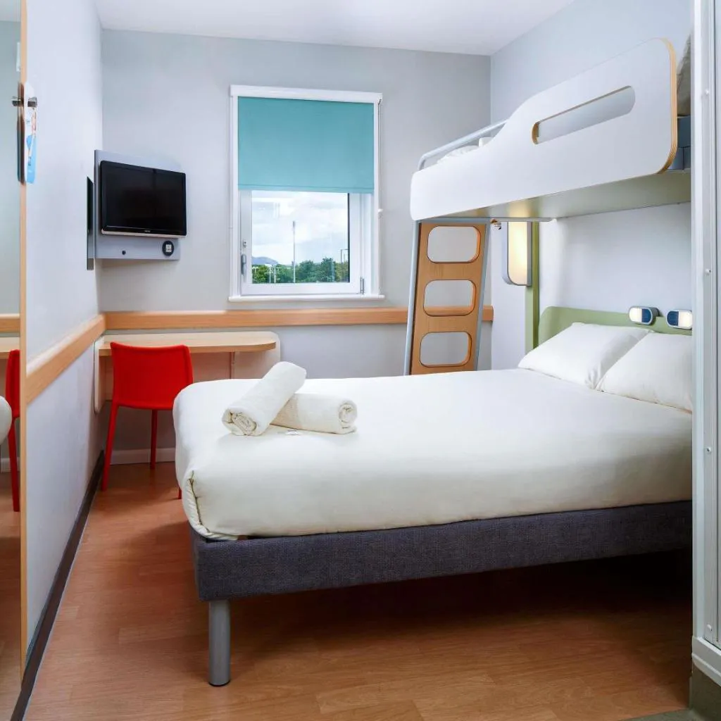 Photograph of ibis budget Hotel Edinburgh Park
