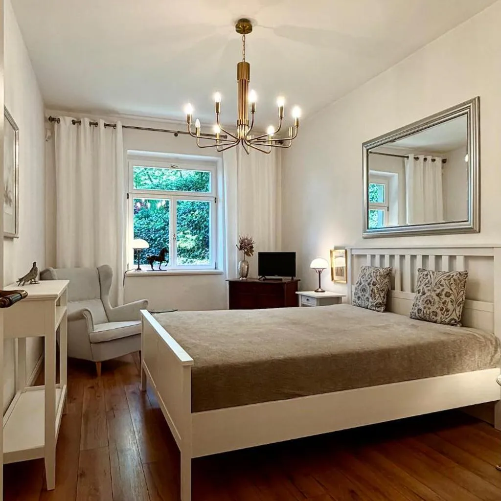 Photograph of Cosy Apartment in der Villa Herbstes Segen im Elbhang von Dresden Loschwitz