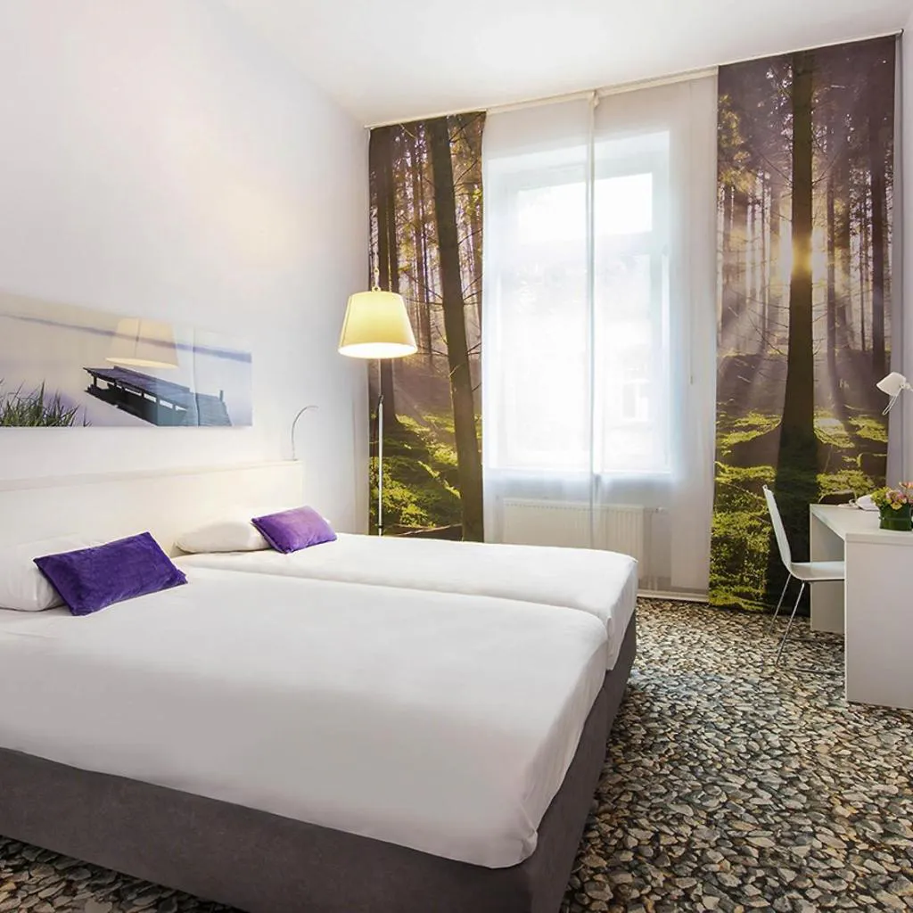 Photograph of Ibis Styles Frankfurt City