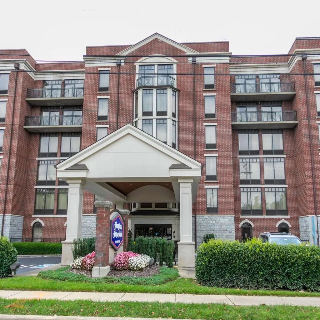 Photograph of Hampton Inn & Suites Nashville-Green Hills
