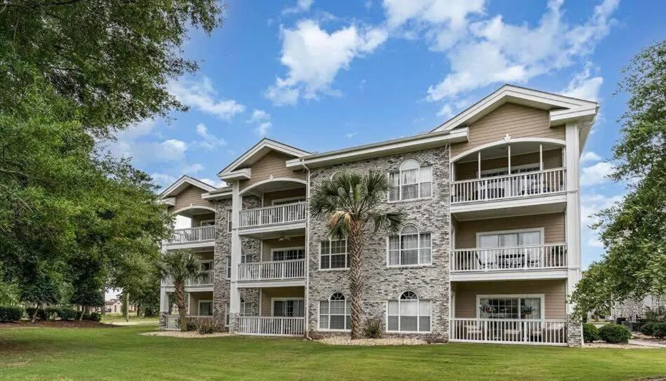Photograph of Best Location 1BD condo in the center of MB pool