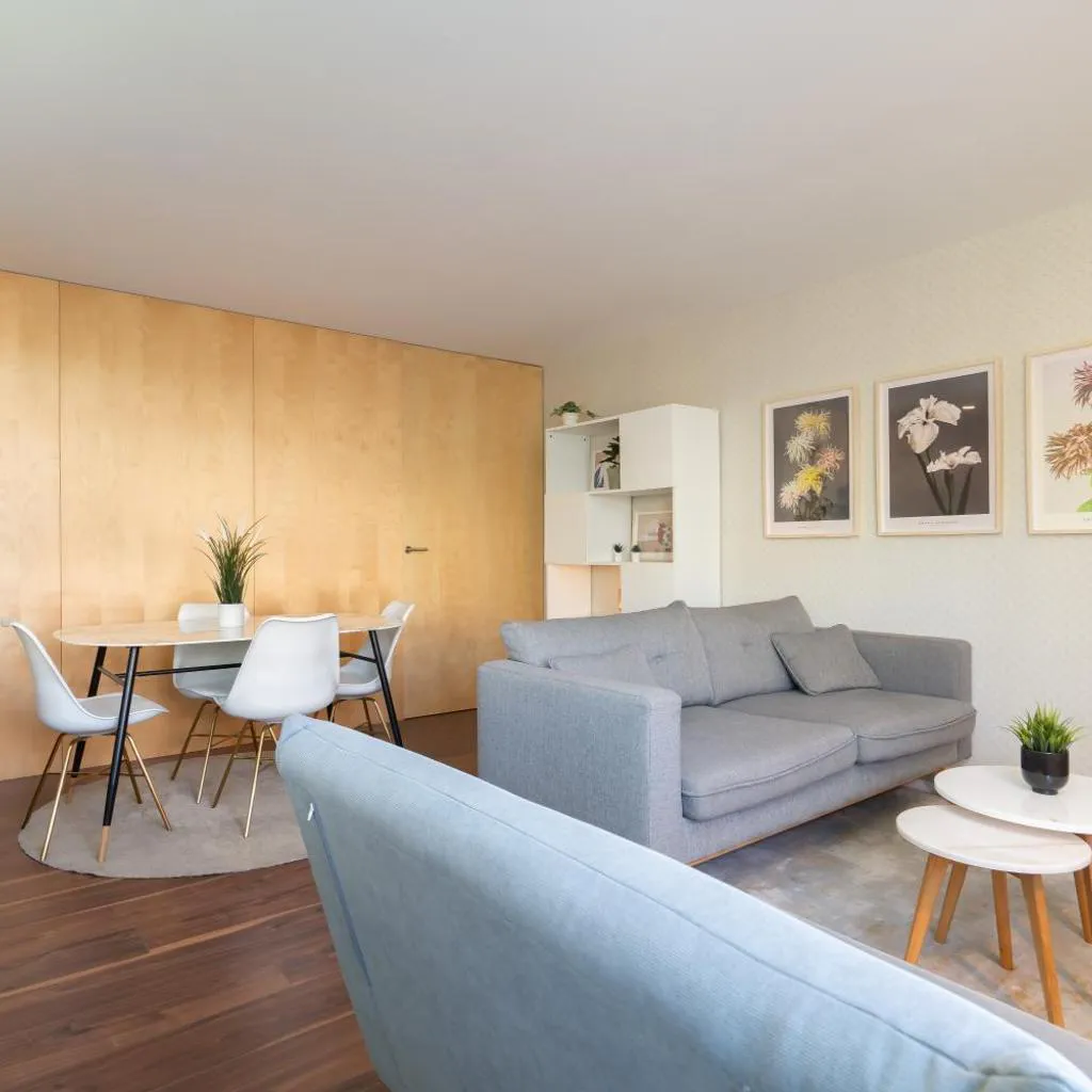 Photograph of Host Wise - Restful Minimalist Flat - Balcony