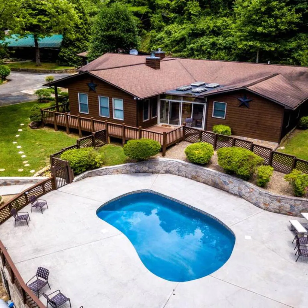 Photograph of Pioneer Trail Retreat by Avada Properties