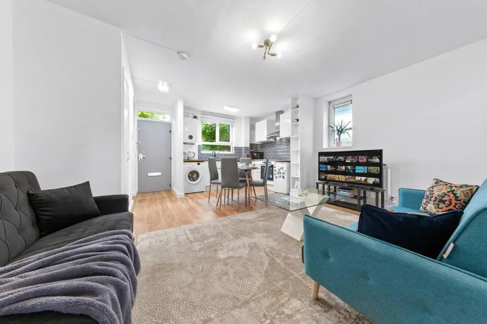 Photograph of *Brand New 1 Bedroom Flat in Central London*