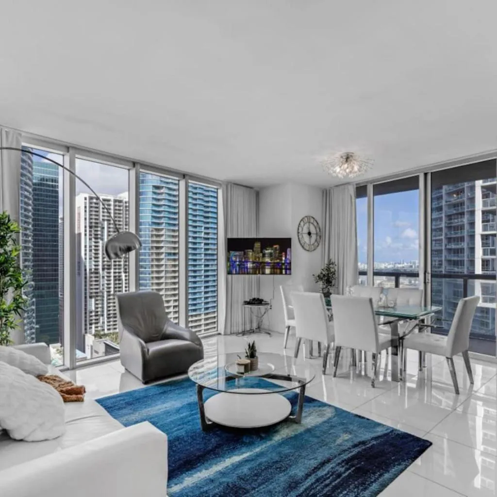 Photograph of Luxurious Condo at ICON with Views