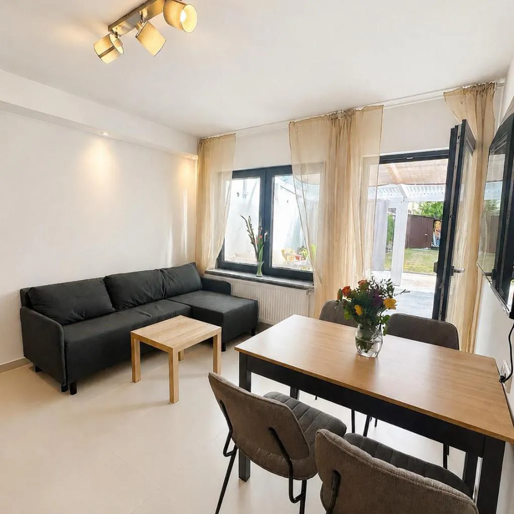 Photograph of Apartment 12A