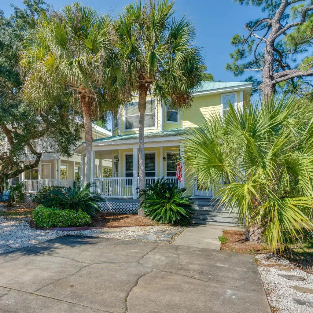 Photograph of Beaches, Fishing & More! Sleek Home in Pensacola