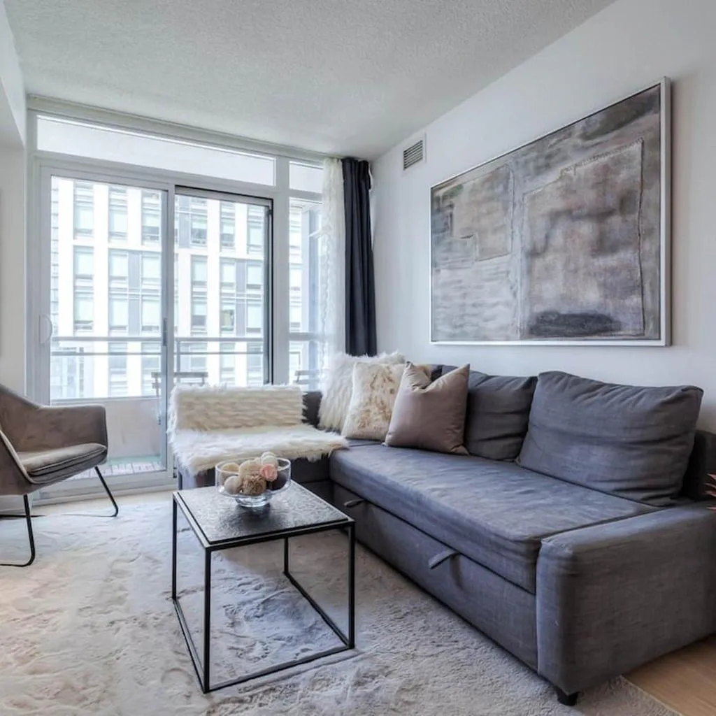 Photograph of Modern 2 Bedroom plus Den Condo with Balcony Downtown Toronto