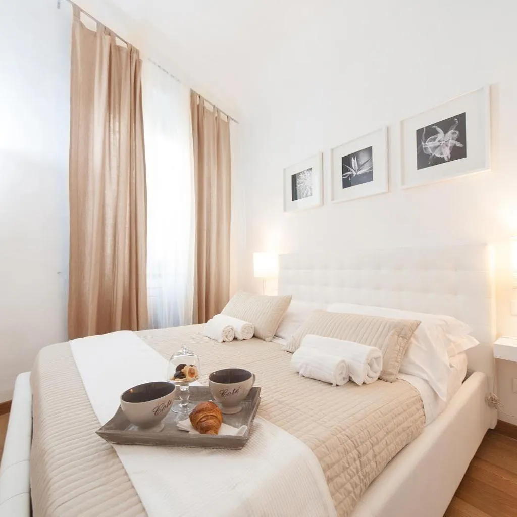 Photograph of Principi Apartment