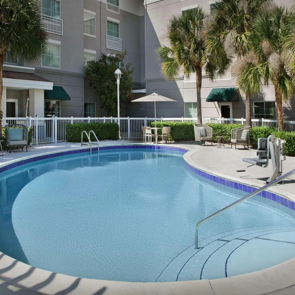 Photograph of Homewood Suites by Hilton Orlando Airport