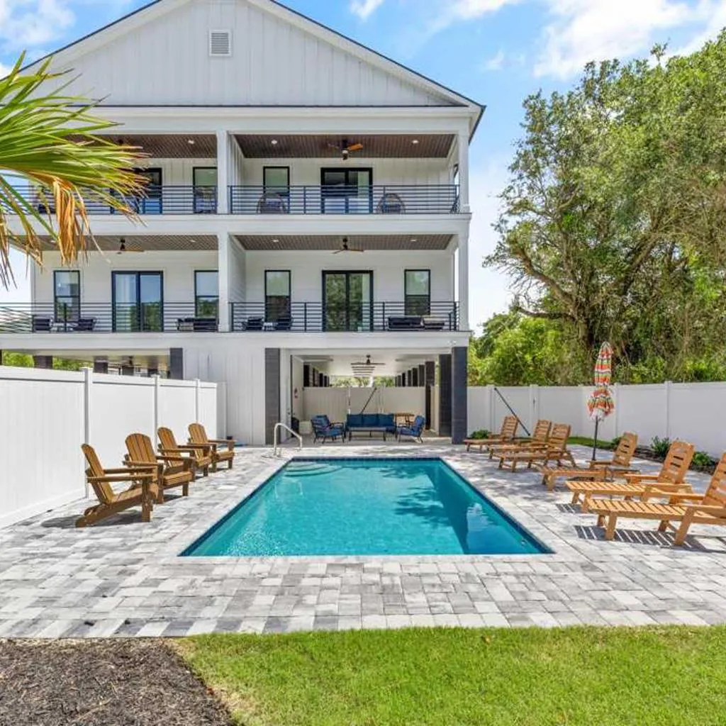 Photograph of Casa Blanca Sol Luxe Sea View House w Pool