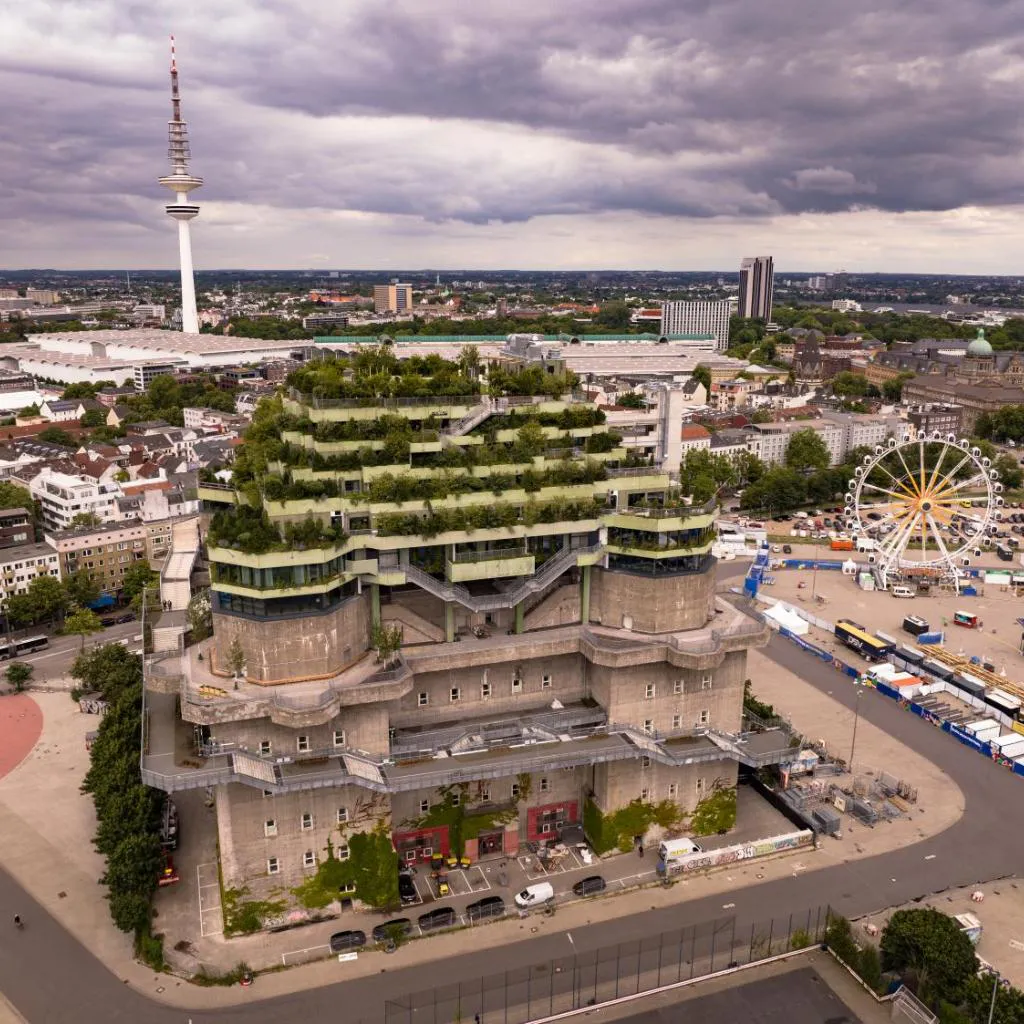 Photograph of REVERB by Hard Rock Hamburg